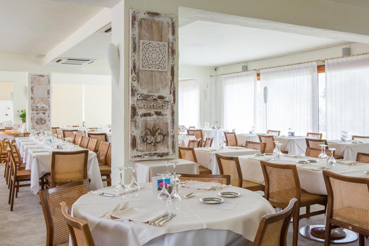 Club Hotel Olivi - Tennis Center Малчезине Екстериор снимка